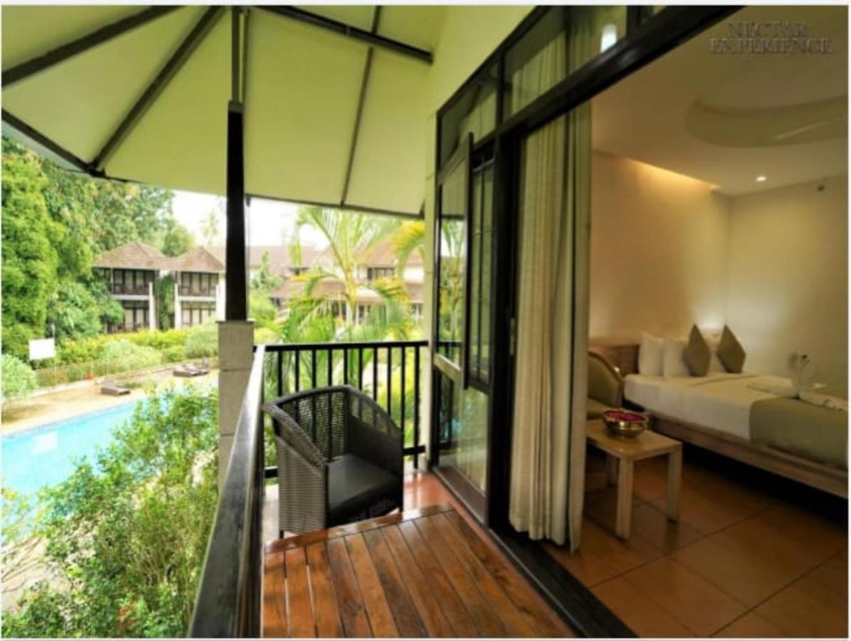 Whispering Waters Hotel Malayattur Ngoại thất bức ảnh