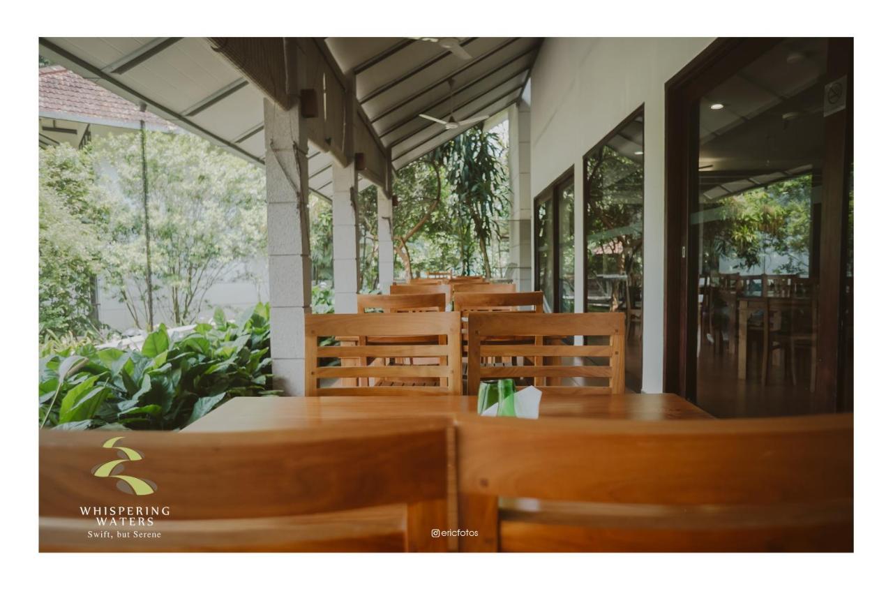 Whispering Waters Hotel Malayattur Ngoại thất bức ảnh